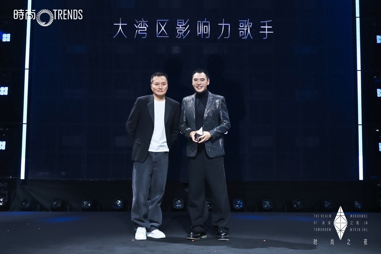 大湾区影响力歌手 钟镇涛