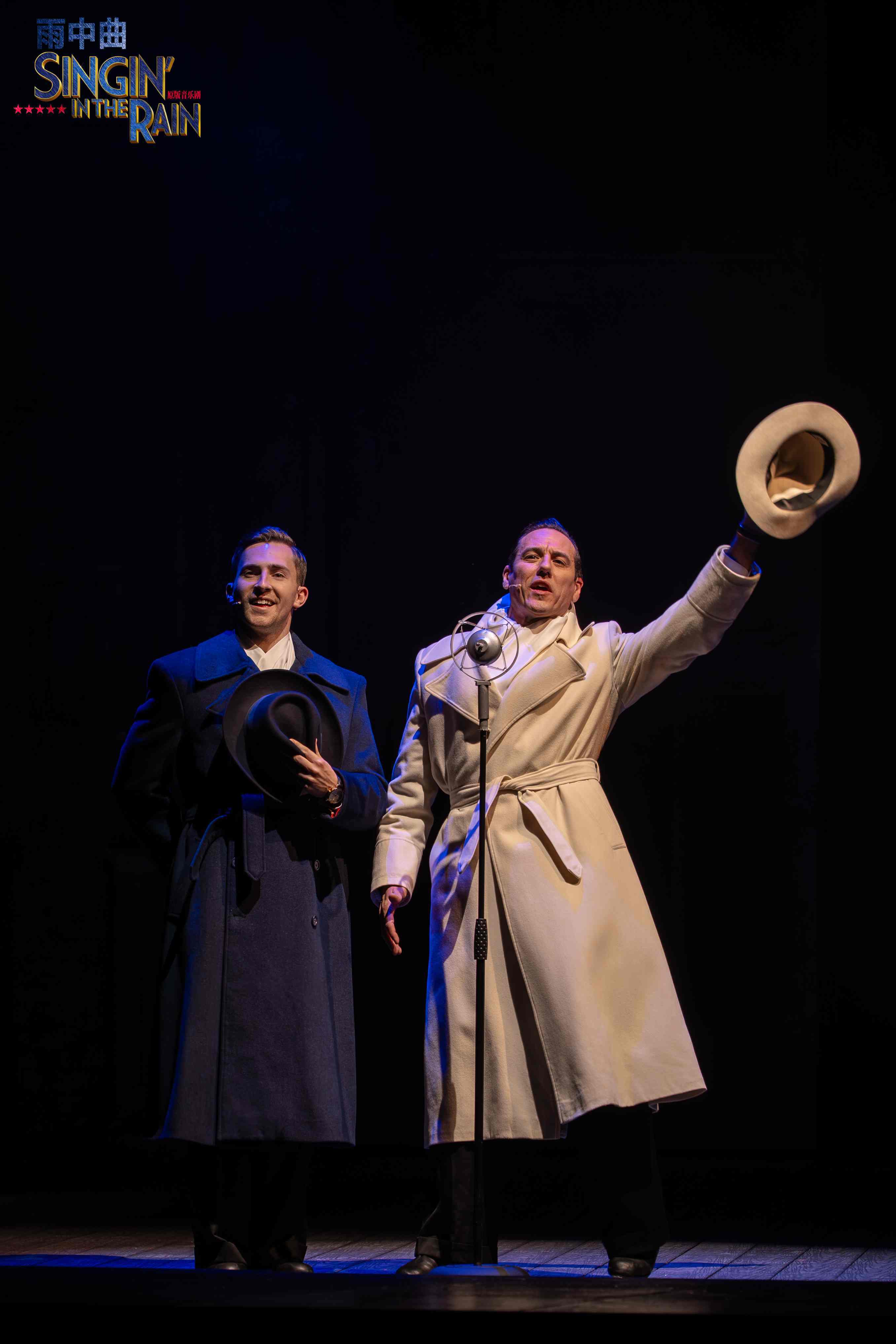 伦敦西区原版音乐剧《雨中曲》主创见面会“雨”众不同