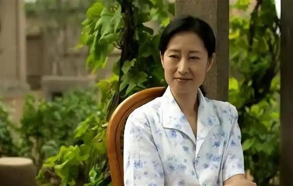 人民日报点名刘敏涛，释放两大信号，原来靳东一个字都没说错(图7)