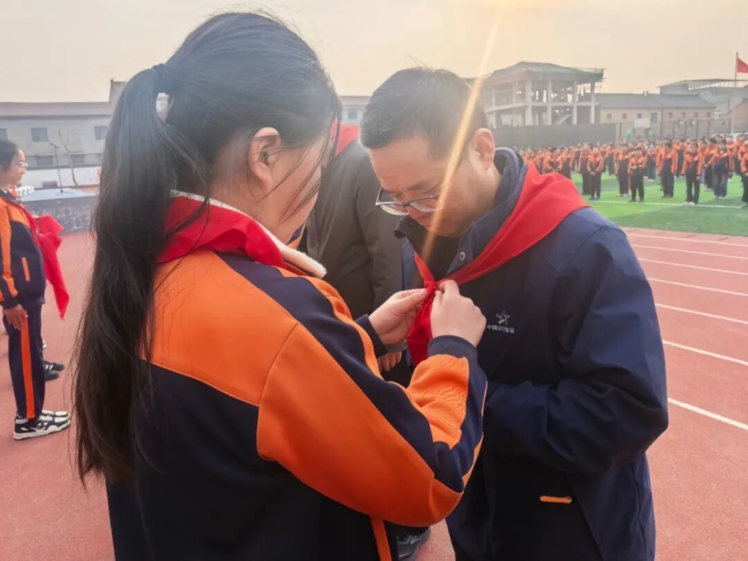 心系教育送温暖爱心助学进校园河南体彩济源分中心向小学捐赠体育器材(图3)