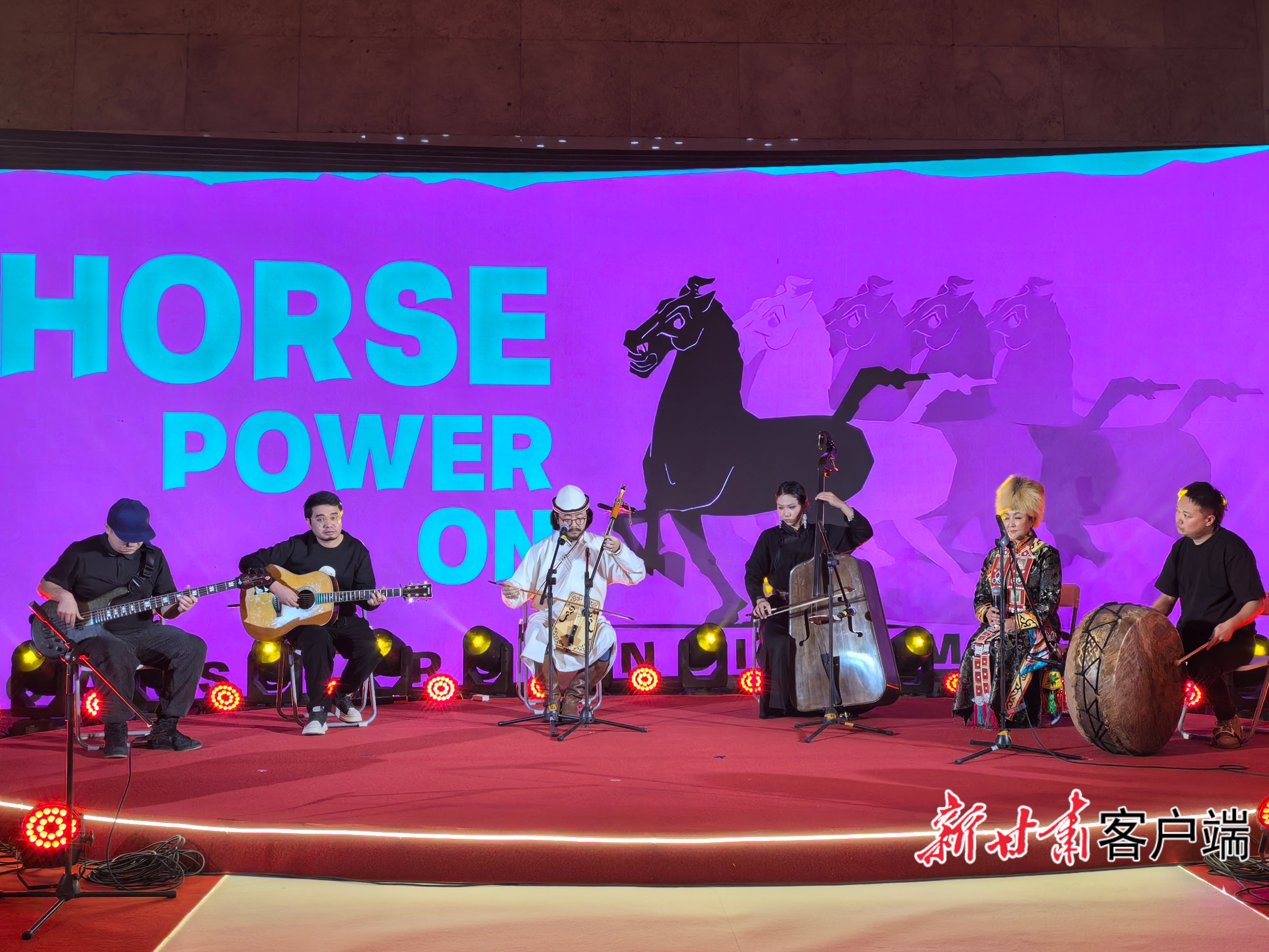 省博“马力全开”博物馆启航夜主题活动举行 (图片均由新甘肃·甘肃日报记者 白永萍摄)