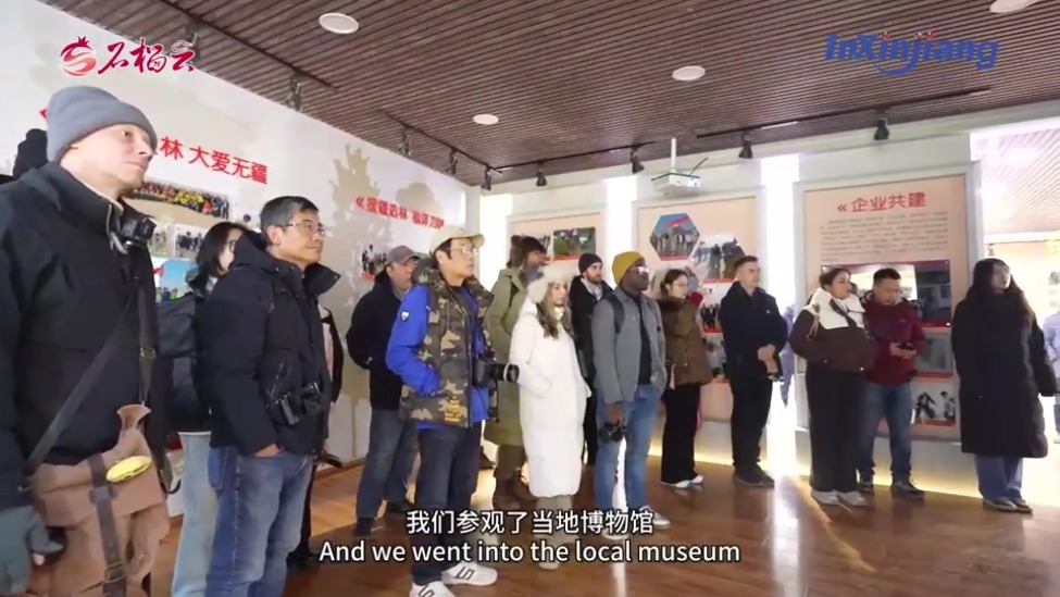 InXinjiang（103）丨英国博主镜头里的新疆：不止有四季风光，更有“沙退人进”的震撼