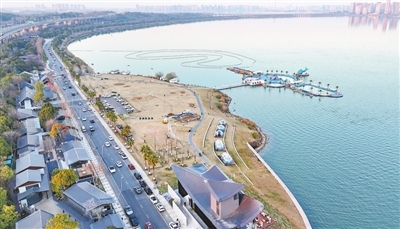 八里湖西片区诗词主题公园。