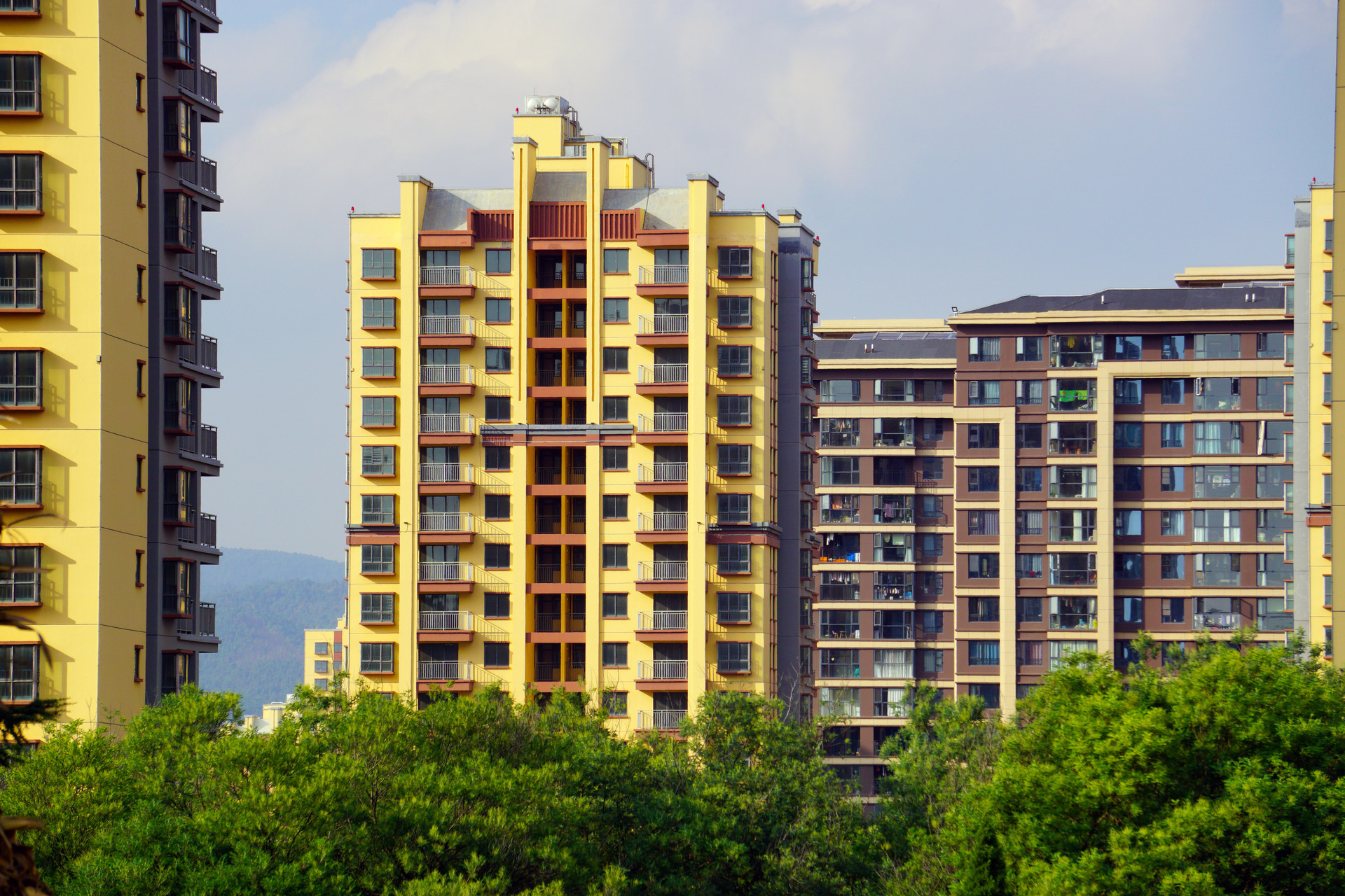 坚持问题导向 西海岸新区破题居民小区治理难题