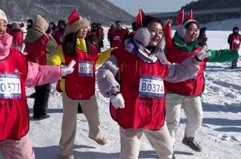 全国第十二届大众冰雪季分会场暨第三届中国·吉林松花江滑冰挑战赛，1月31日开赛。