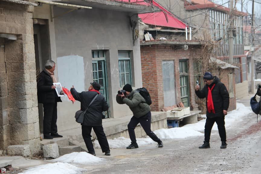 “锦绣齐鲁&middot;春韵新章”2026年新春随手拍摄影短视频大赛暨“村村幸福照”山东省摄影志愿服务活动在济南章丘石匣村启动