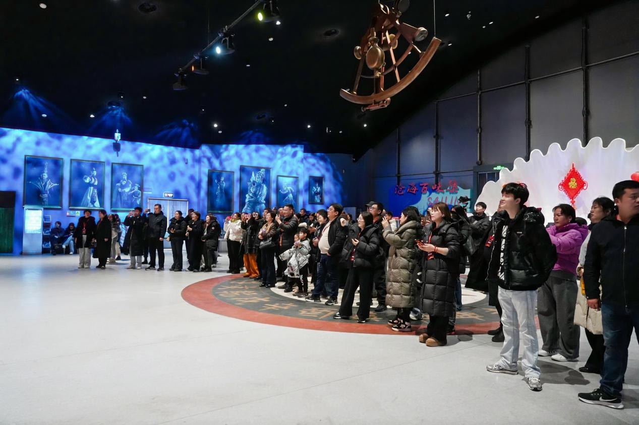以《寻梦沧海》为生动教材 青岛打造沉浸式海洋研学旅游“第一课堂”