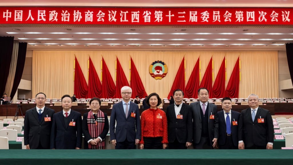 ▲澳區江西省政協委員出席省政協十三屆四次會議