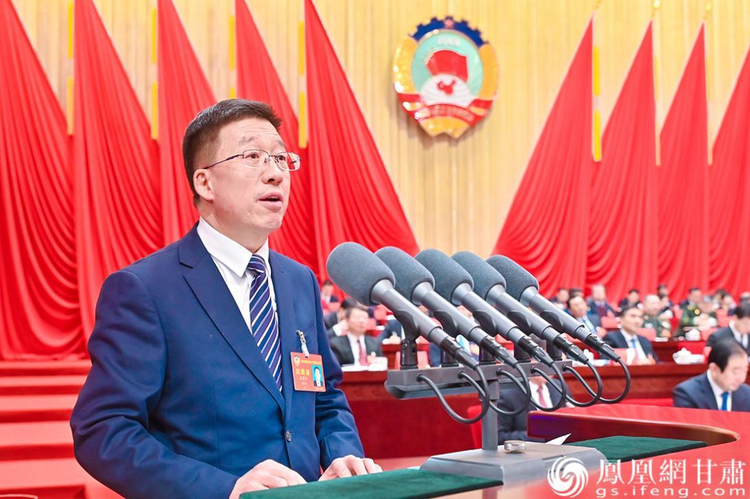 甘肃省政协常委张建平表示,甘肃应打造一流商业航天发展新高地。