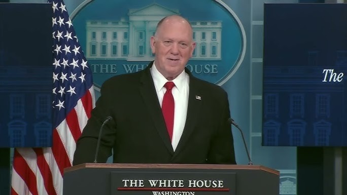 人物|明尼苏达抗议风暴中,被特朗普再次推到前台的“边境沙皇”