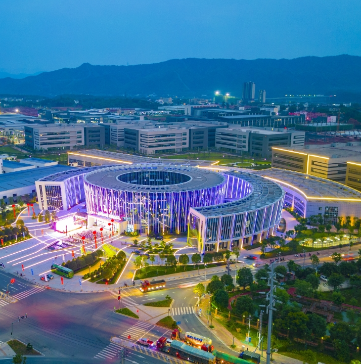 从“跟跑”到“并跑”，江西这样突围