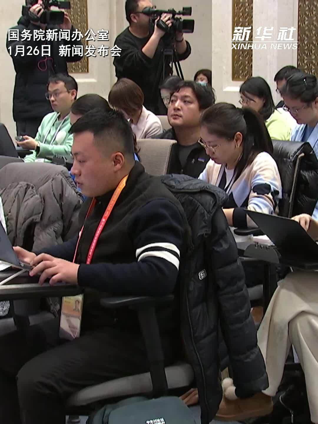 2025年我国服务零售额增长5.5%