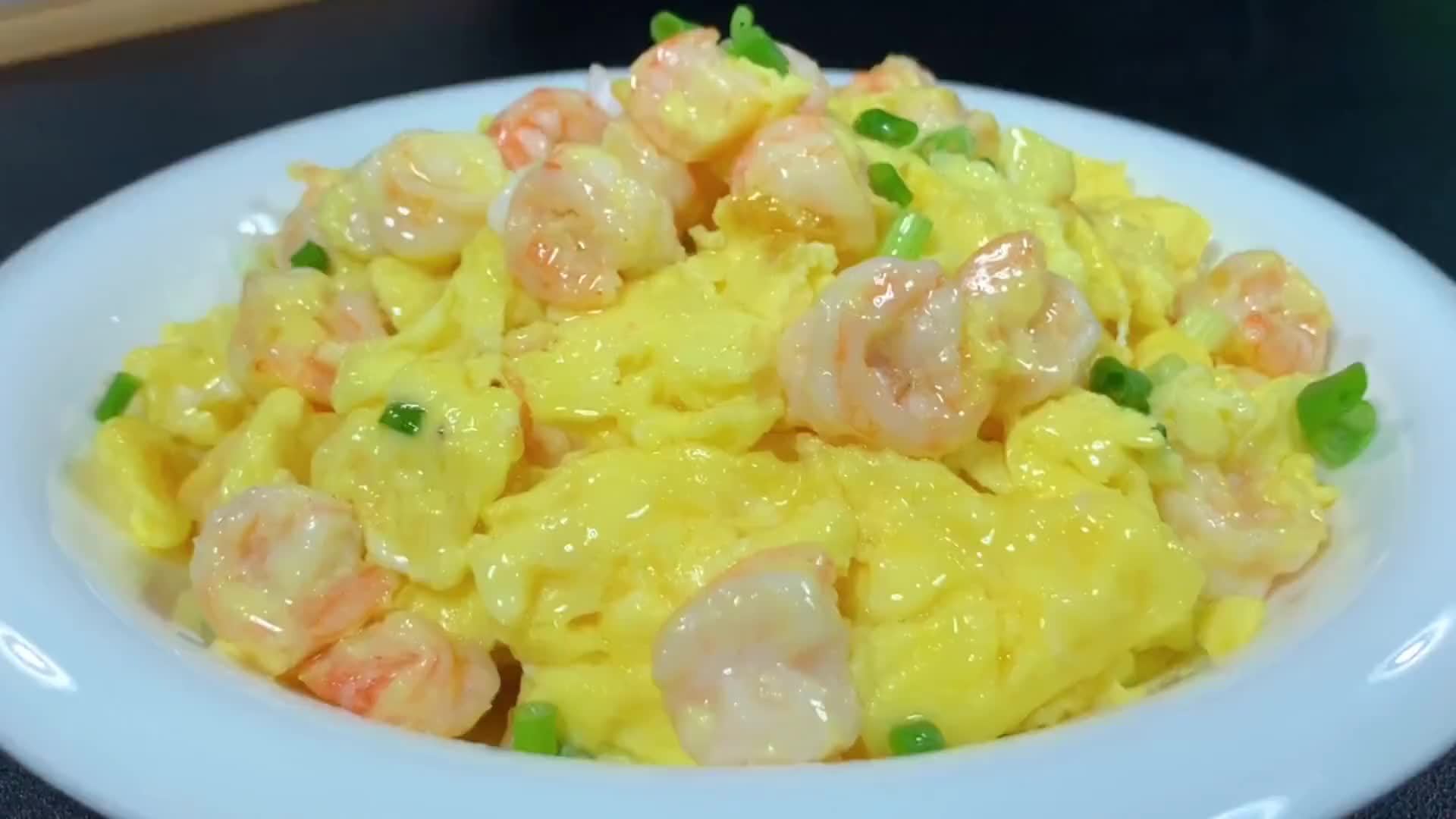 广东的虾仁滑蛋为什么这么好吃？原来做法这么简单，3分钟教会你