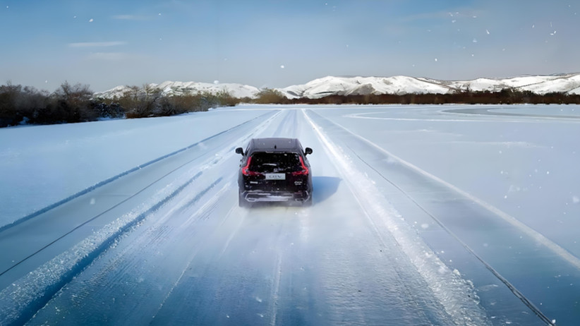 零下 20℃的冰锅挑战，物理狂欢下的车辆性能真实考问