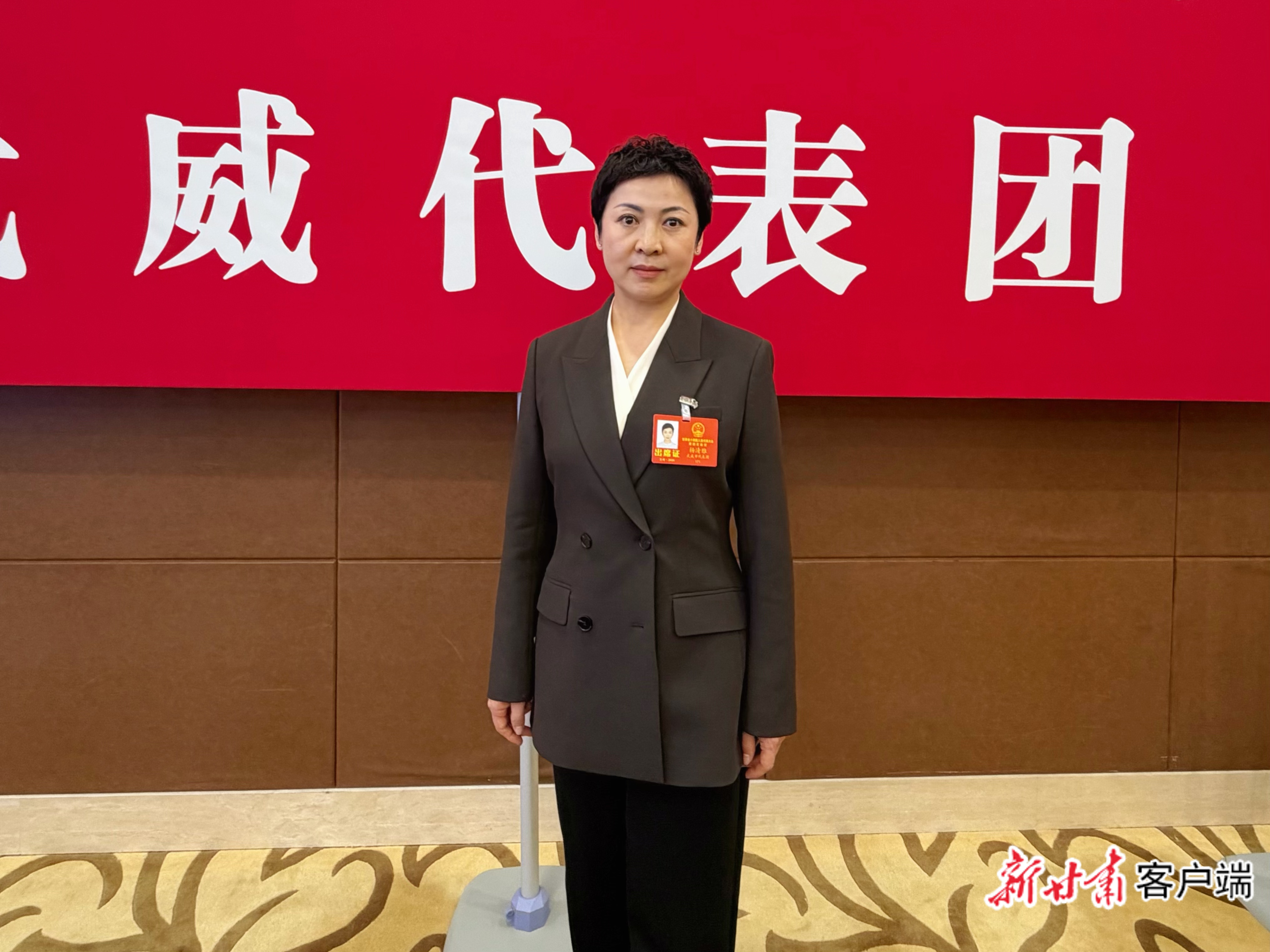 省人大代表、武威市人民医院超声诊断科主任杨清雅 新甘肃·甘肃日报记者 李永萍 摄