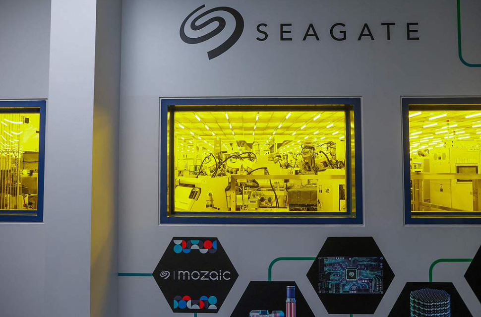 今年产能已售罄!数据中心需求大涨 希捷科技季度营收同比增22%