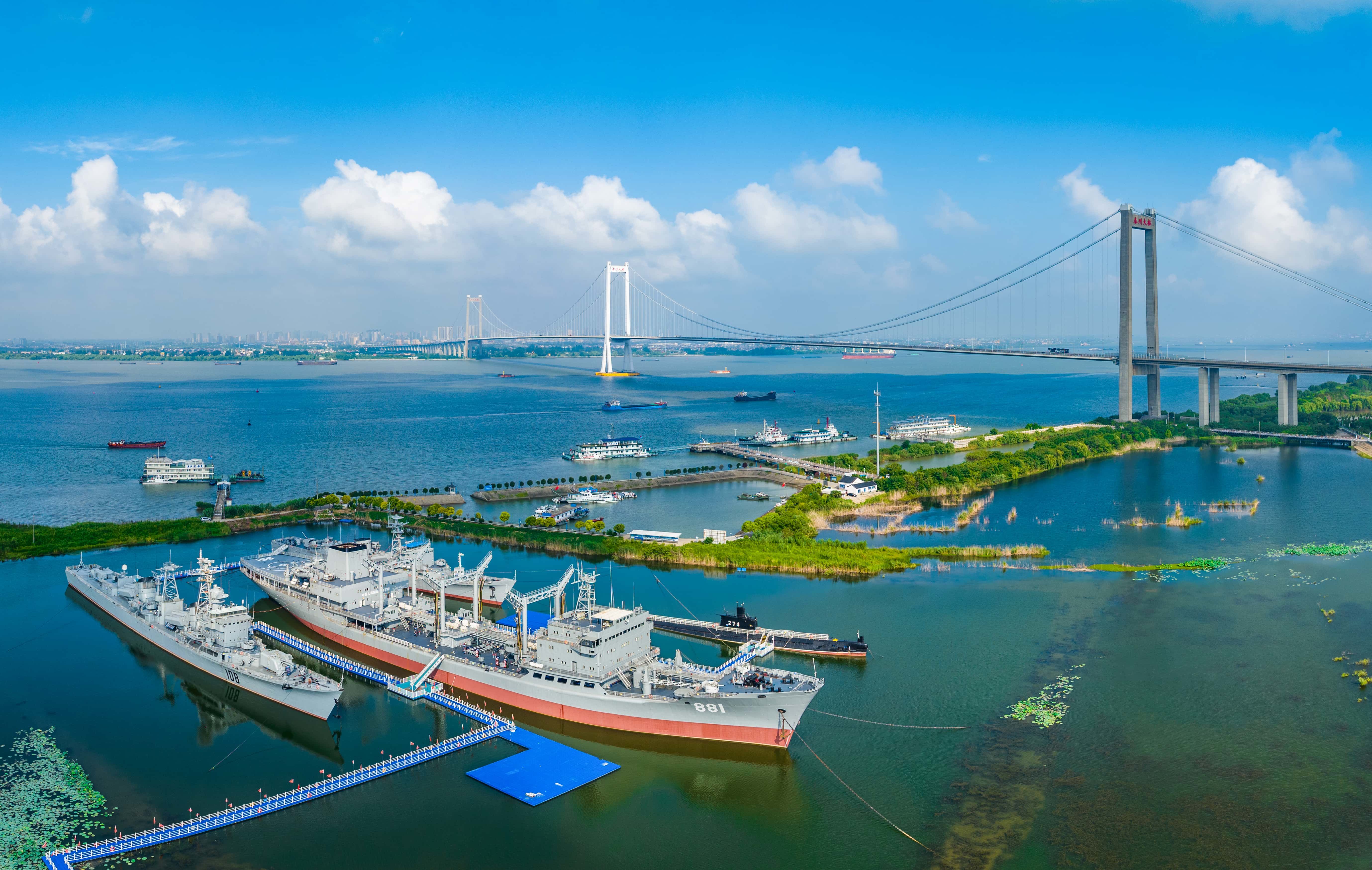 市委书记姜冬冬:三十而立,泰州要“立马就干”!