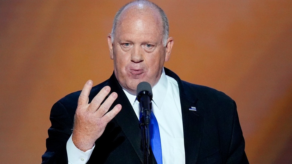 人物|明尼苏达抗议风暴中,被特朗普再次推到前台的“边境沙皇”