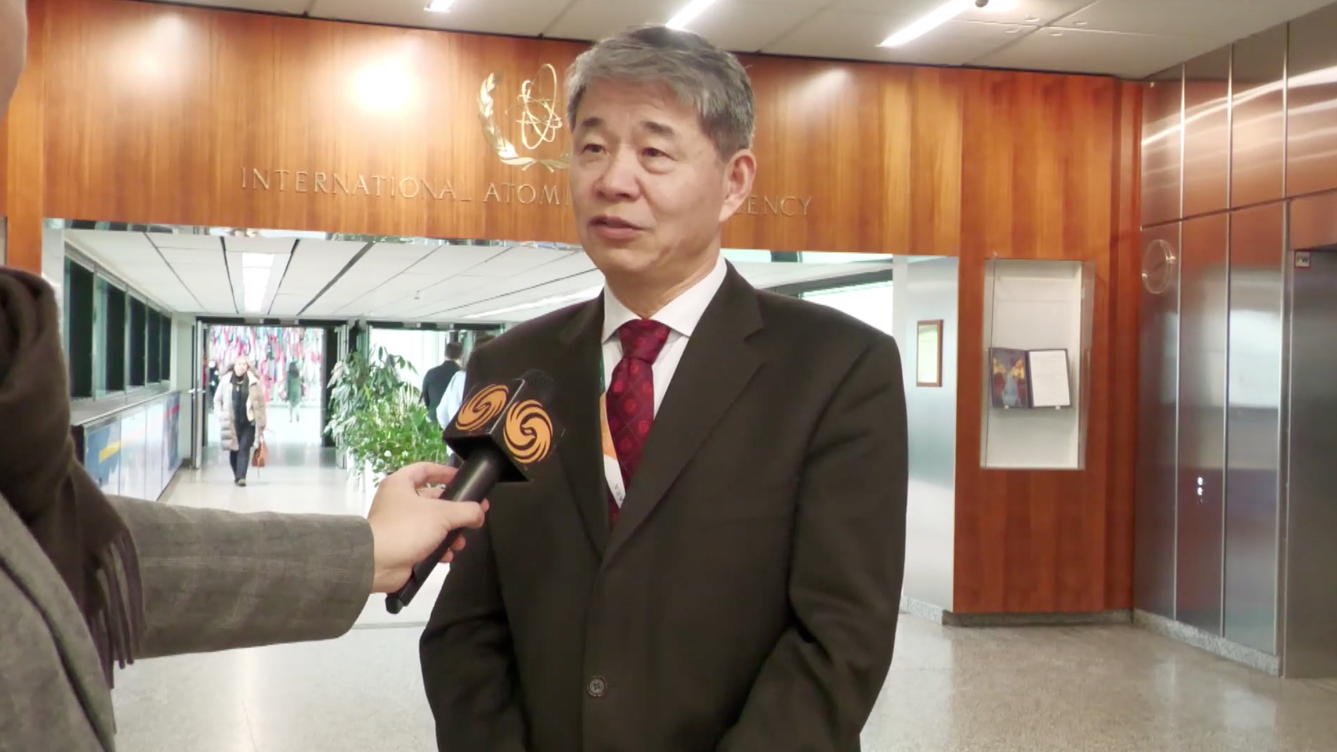 凤凰独家|原子能机构副总干事刘华:和平利用核技术须兼顾核安全与防扩散_凤凰网视频_凤凰网
