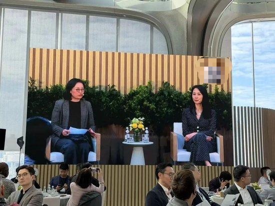 金刻羽,风波之后首度现身