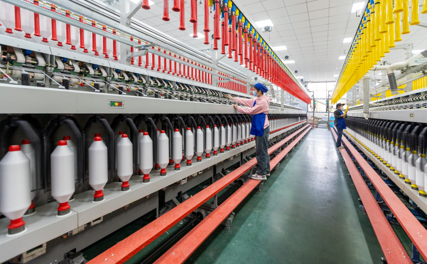 万达美纺织科技股份有限公司车间(渝水区委宣传部供图)