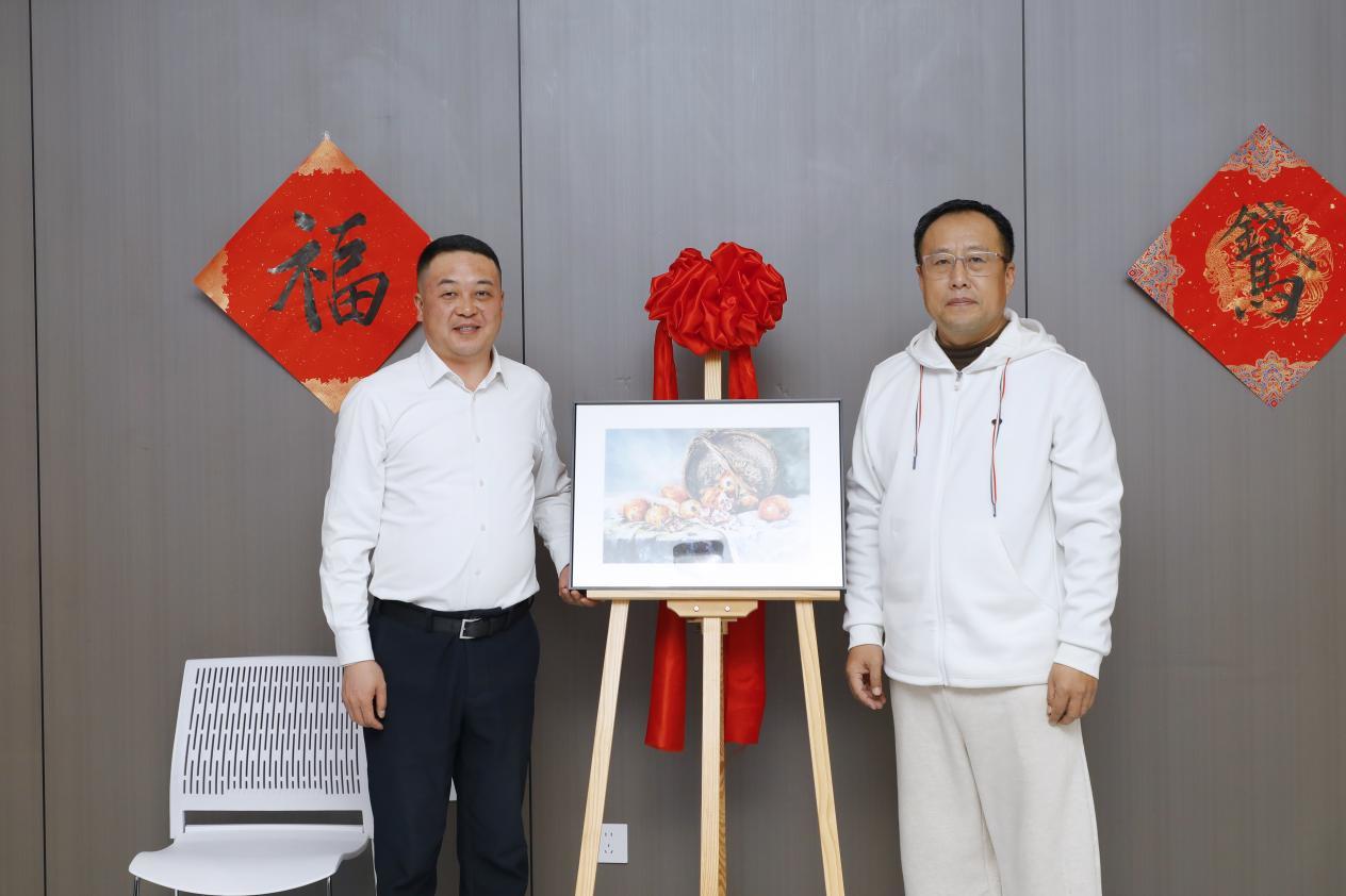 （捐赠现场图）