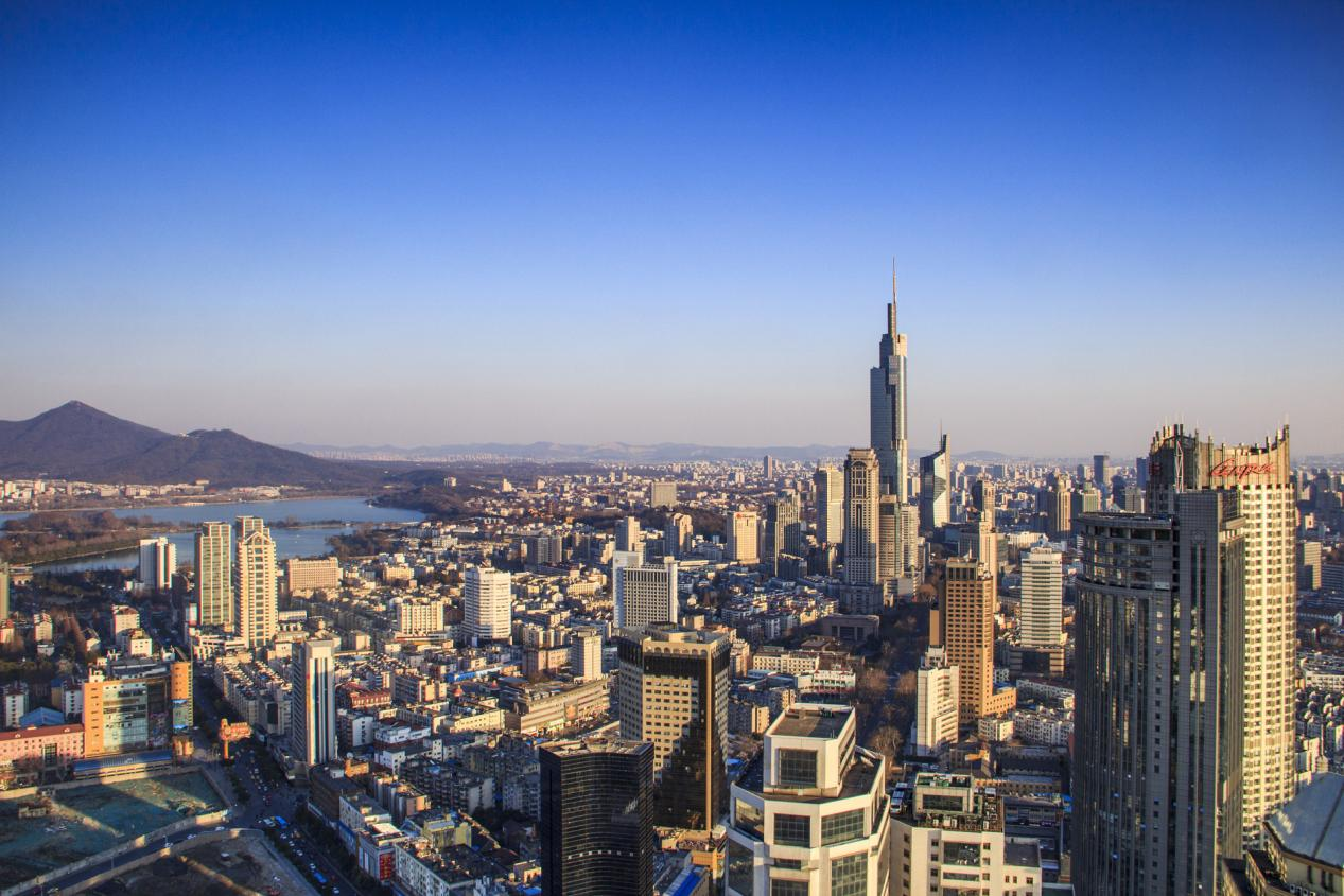 南京2025“成绩单”出炉：1.94万亿背后的“进”与“新”