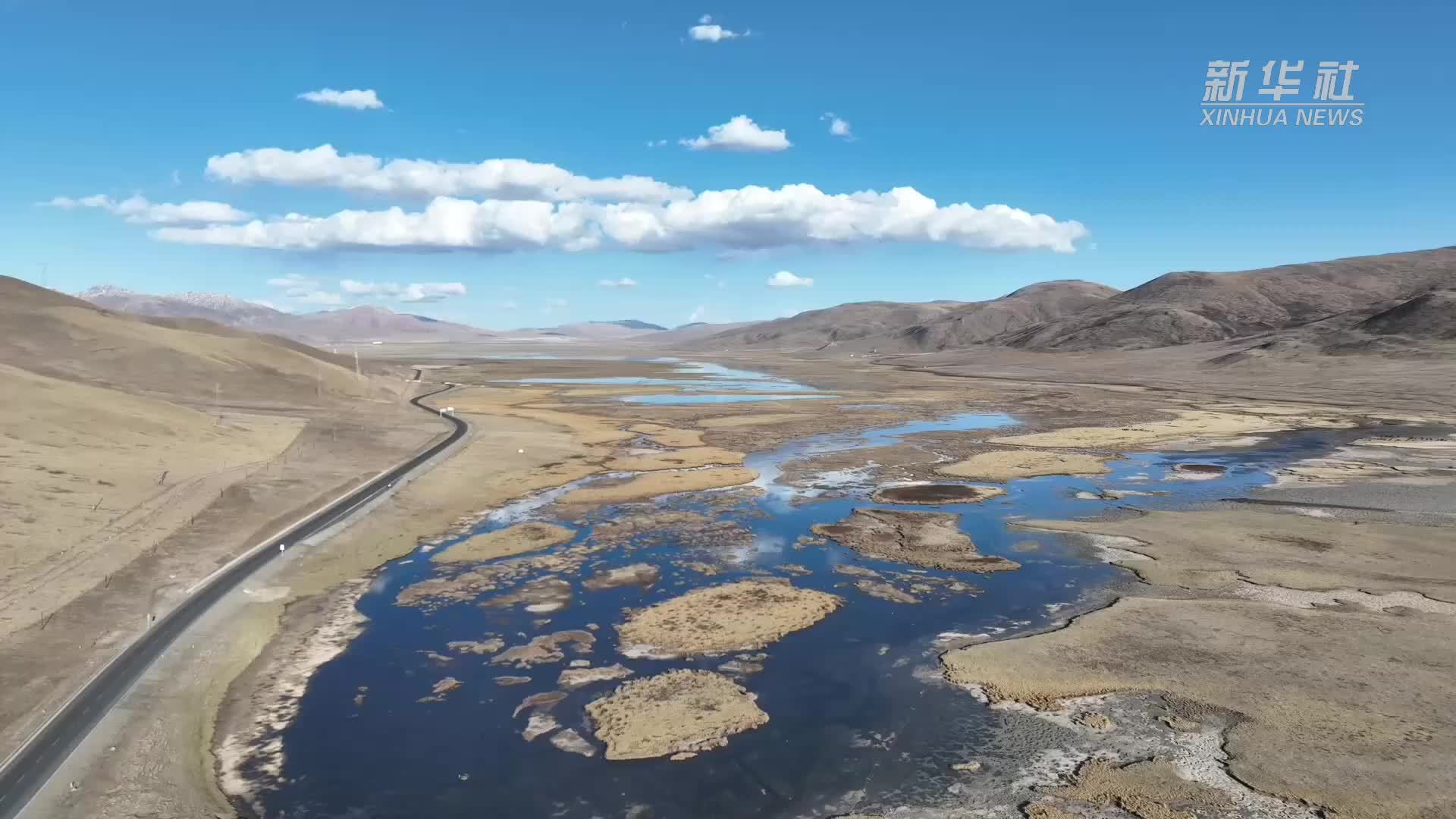 在世界屋脊守护美丽地球——“瓦里关曲线”见证全球气候治理的中国担当