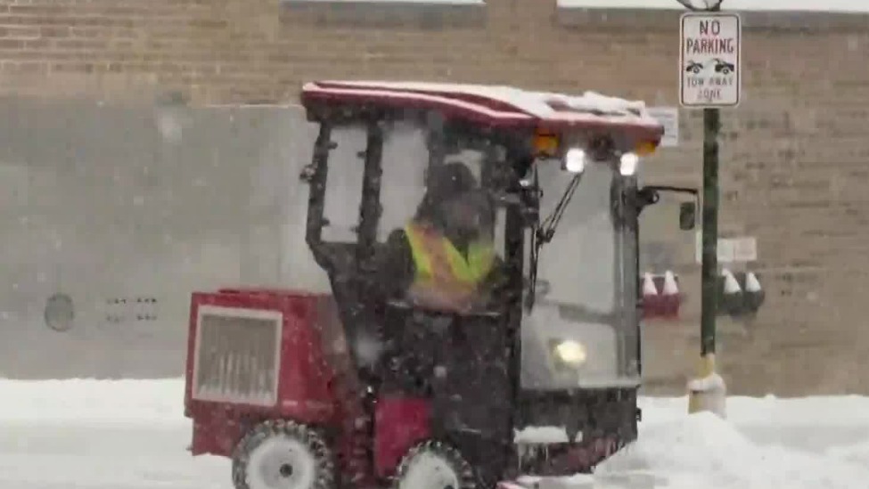 冬季风暴持续肆虐美国，超2亿人受影响