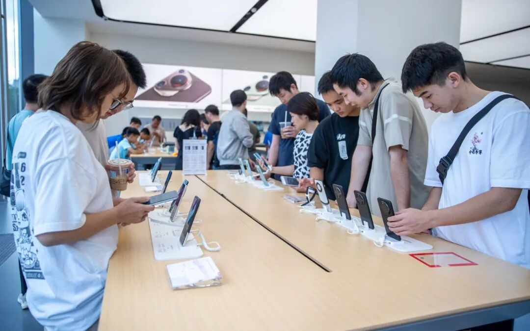 “以旧换新”持续火热（图源：深圳特区报）