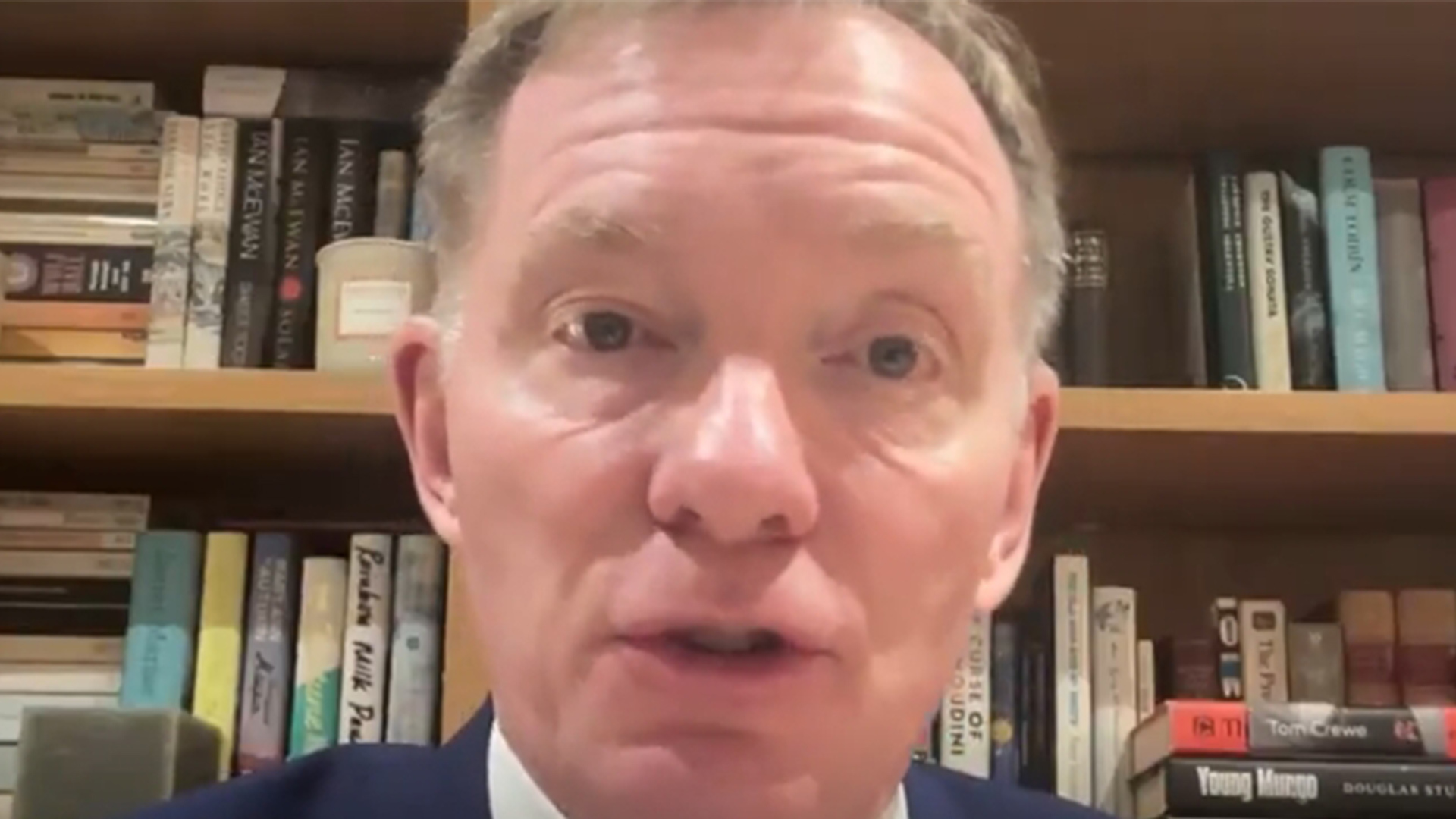 英国高官驳斥特朗普涉中英言论：他错了，忽视中国在世界舞台的存在简直是疯了