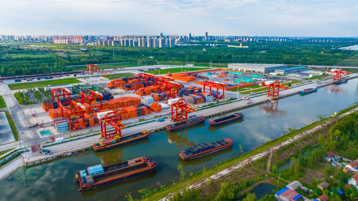 (全国内河首家全流程自动化集装箱港口龙拱港)