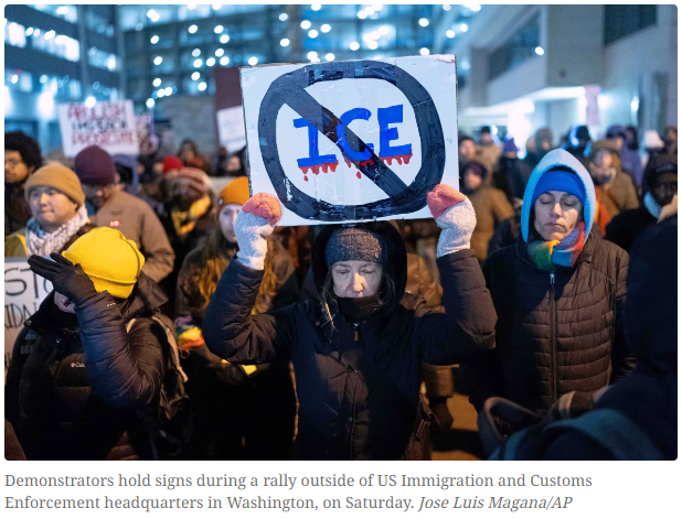 ICE执法者再杀人,美国多个城市爆发大规模抗议活动
