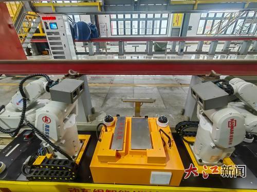 机器人检修设备。