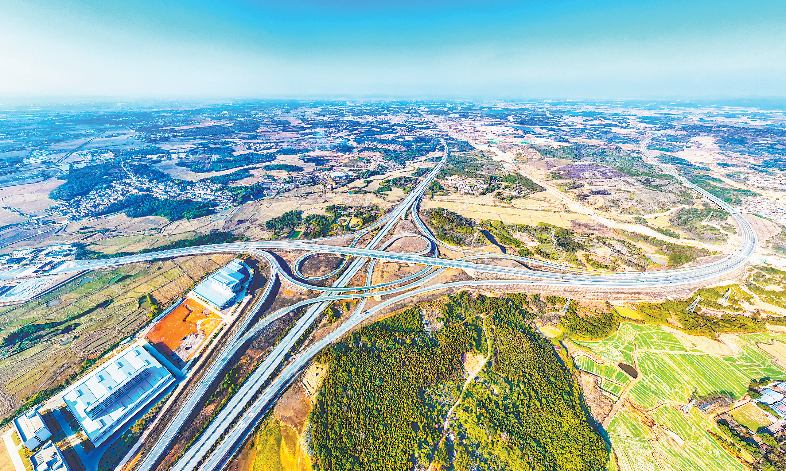 抚州持续推进交通建设 多条高速联动勾勒发展“快车道”