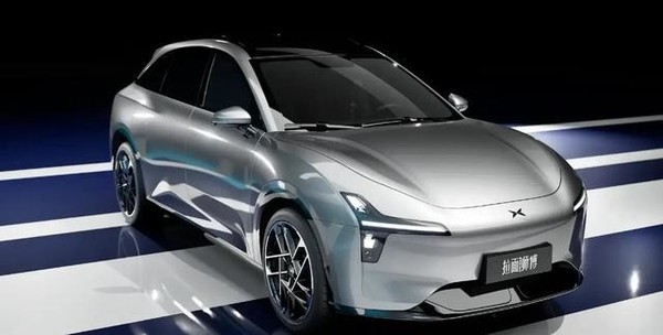 小鹏MONA SUV假想图