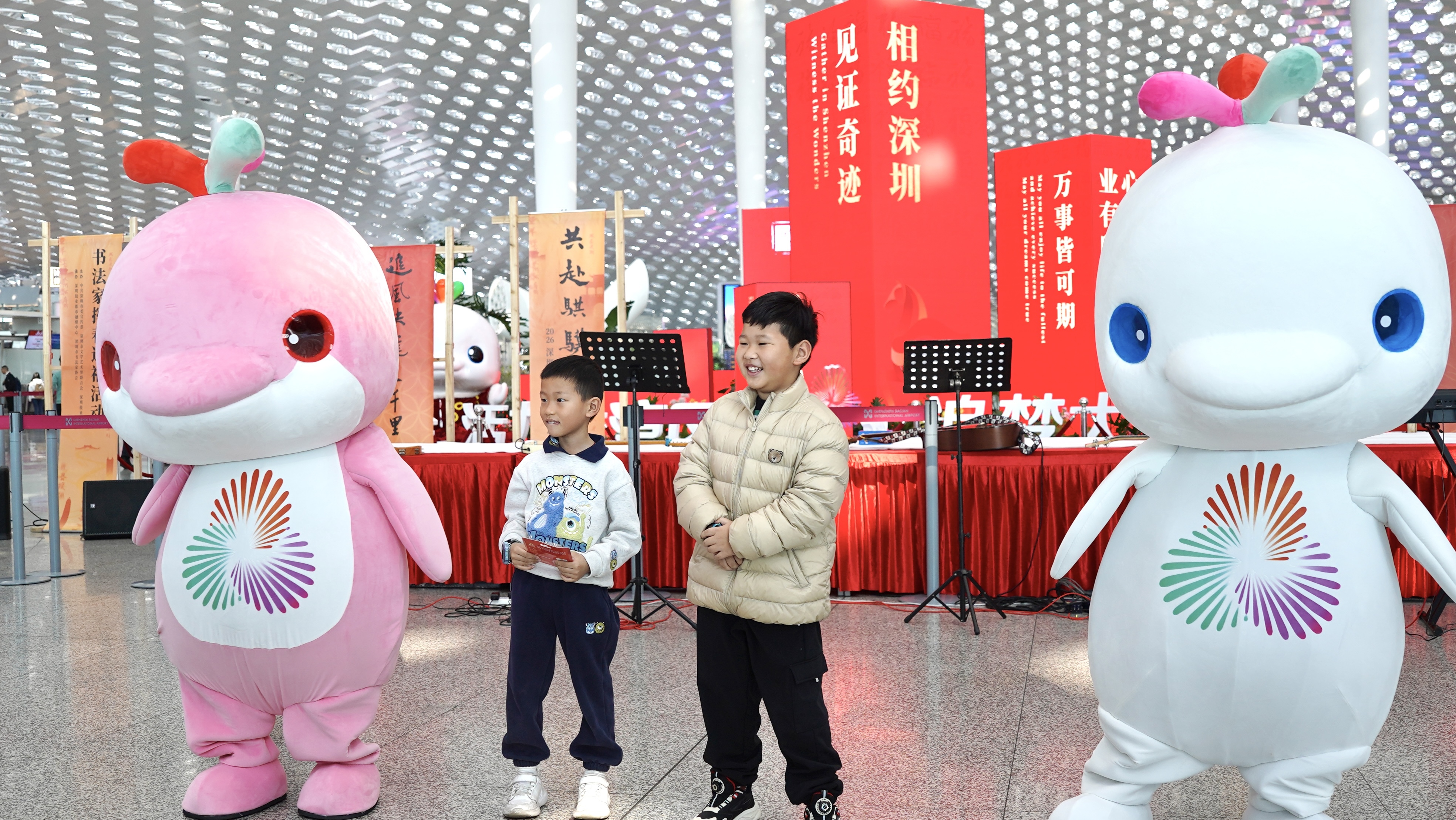 深圳机场春运日均运送旅客预计近20万人次