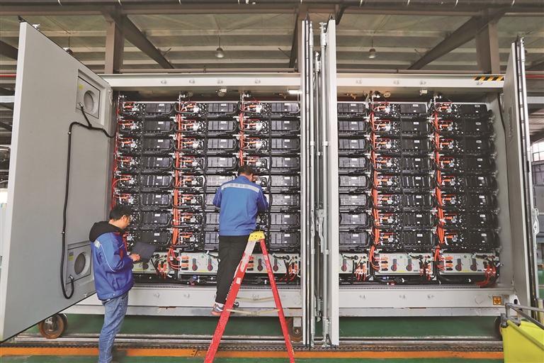 一舟电子电池储能柜。