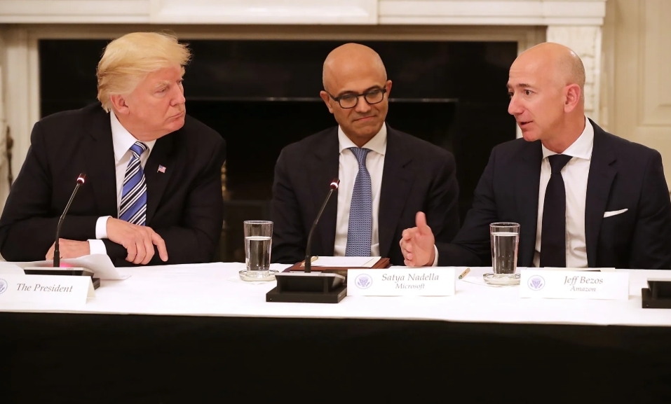 美媒:贝索斯是如何搞垮《华盛顿邮报》的