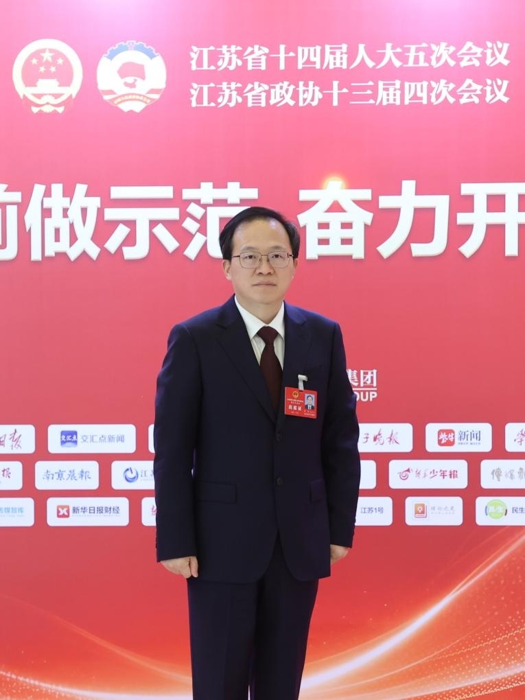 江苏省人大代表、连云港市市长周进