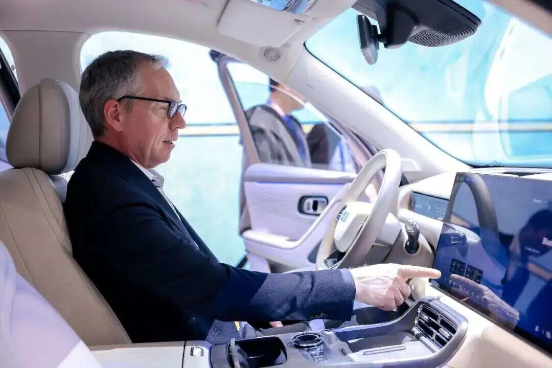 吉利银河M9智能座舱 图源阶跃星辰