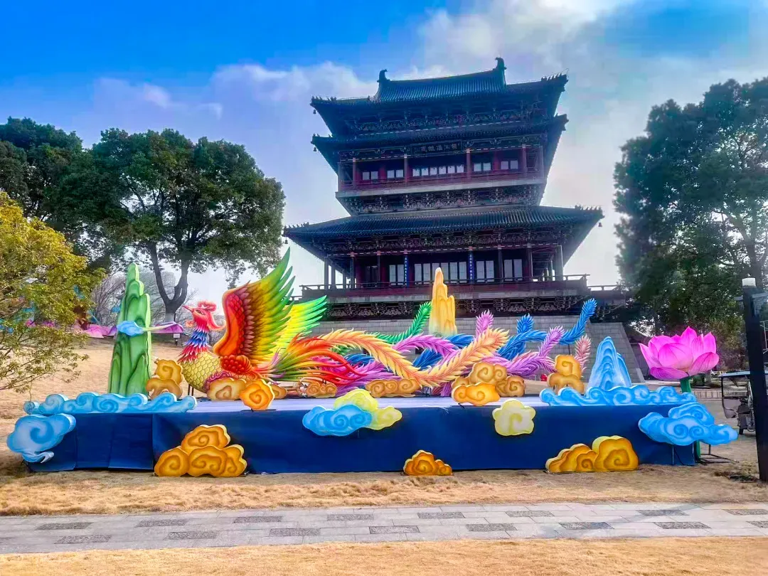 亮灯！2026泰州望海楼新春灯会满屏光影