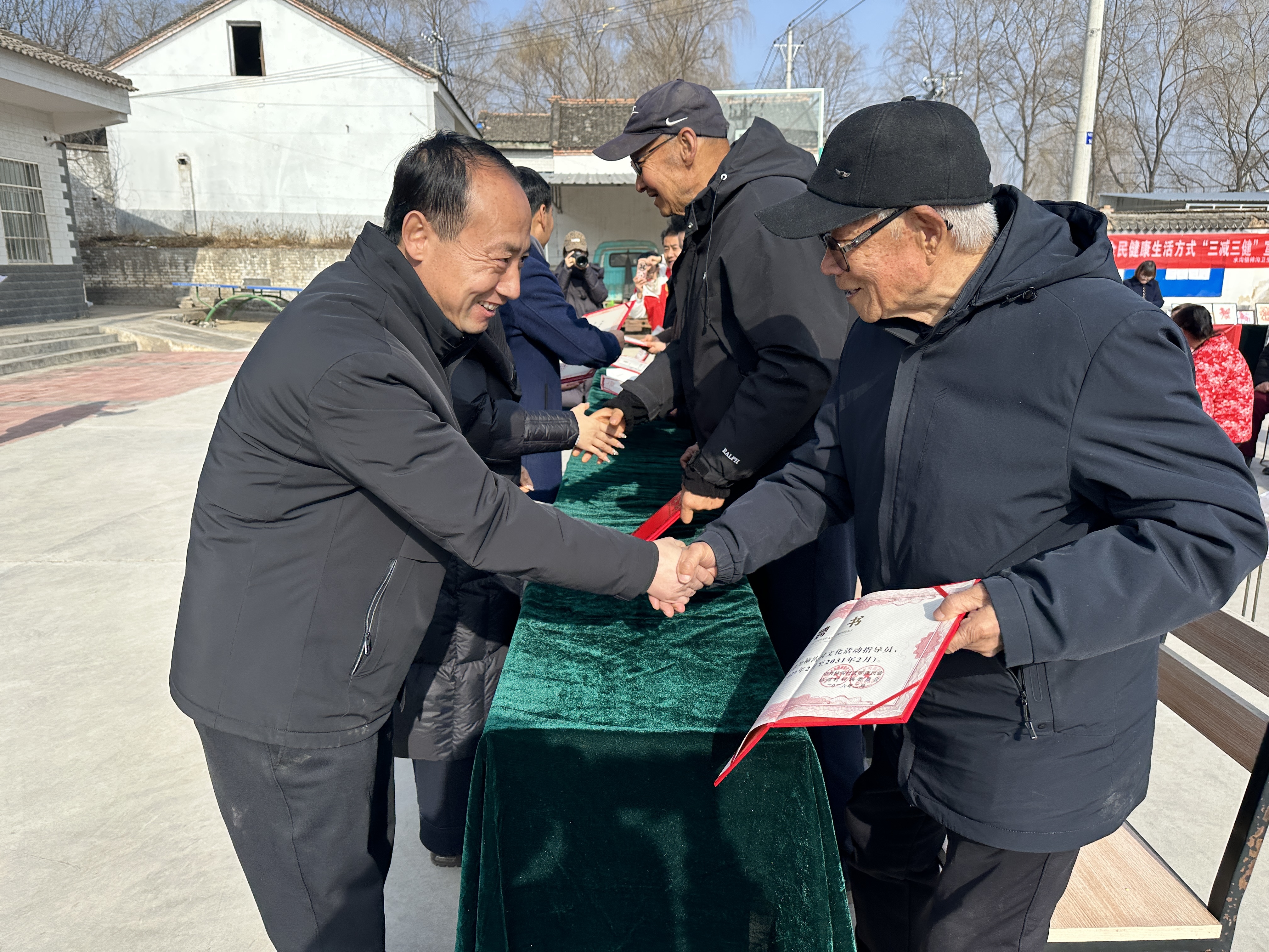 千陽縣水溝鎮柿溝村：11名文化能人持證上崗