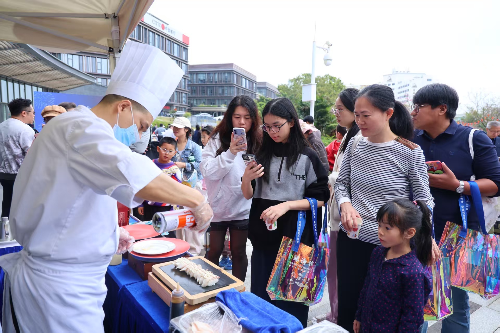 珠海海鲜有了统一“身份证” “珠海领鲜”水产品区域公用品牌发布