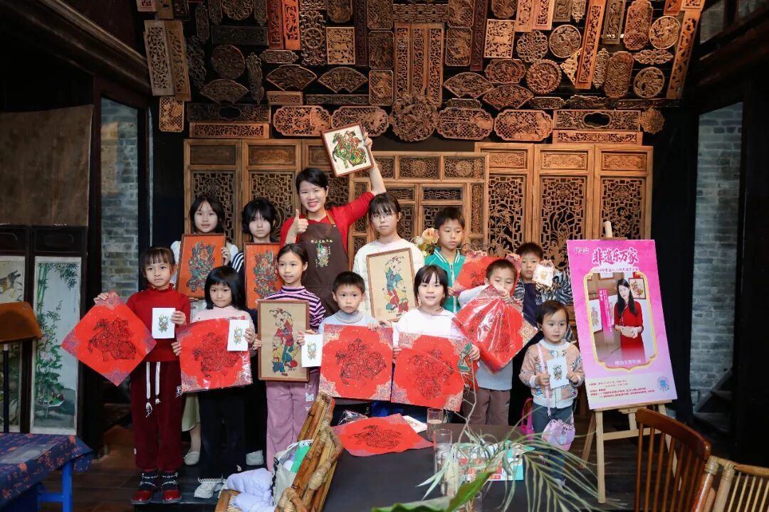 非遗体验课程在寻幽艺术文化空间同步开课