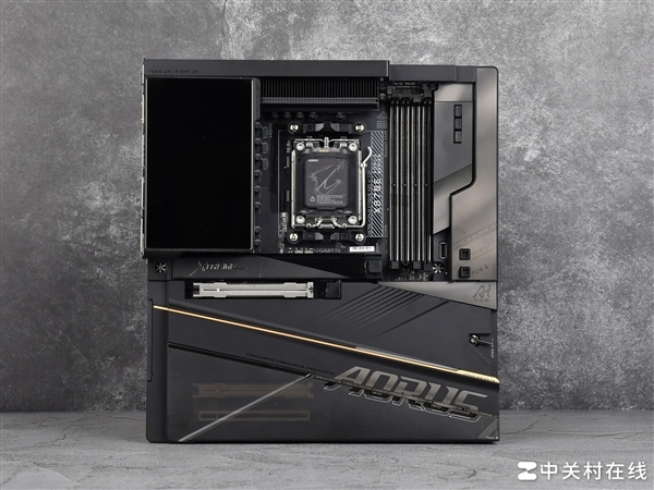 AMD锐龙7 9850X3D实测：性能起飞 解锁千帧游戏