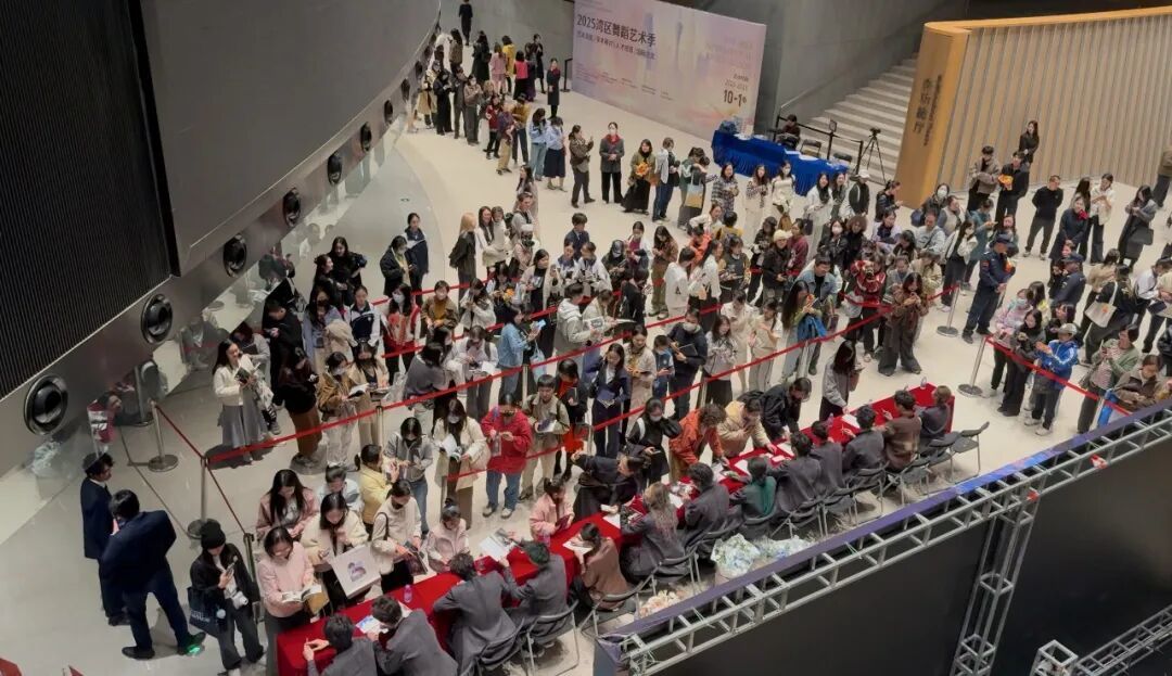 深圳昨夜因它沸腾!常宏基执导、舞蹈剧场《生命之旅》全球首演圆满落幕!
