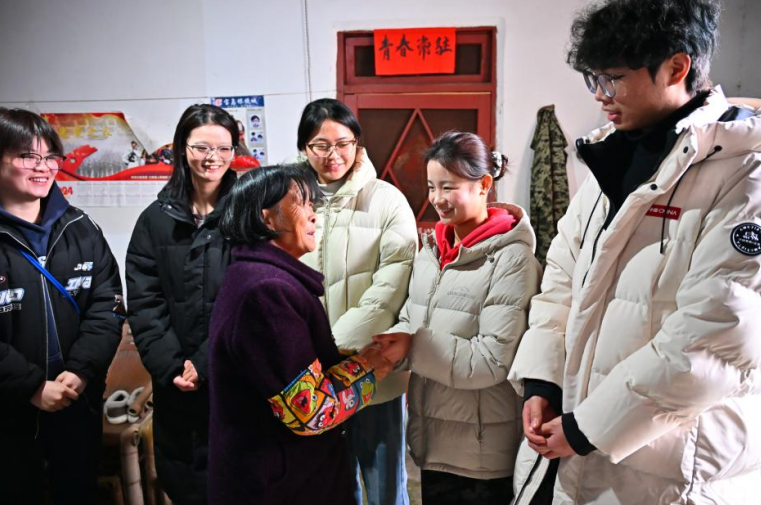 江西传媒职业学院师生赴永新开展“追寻红色印记 勇担青春使命”主题实践活动