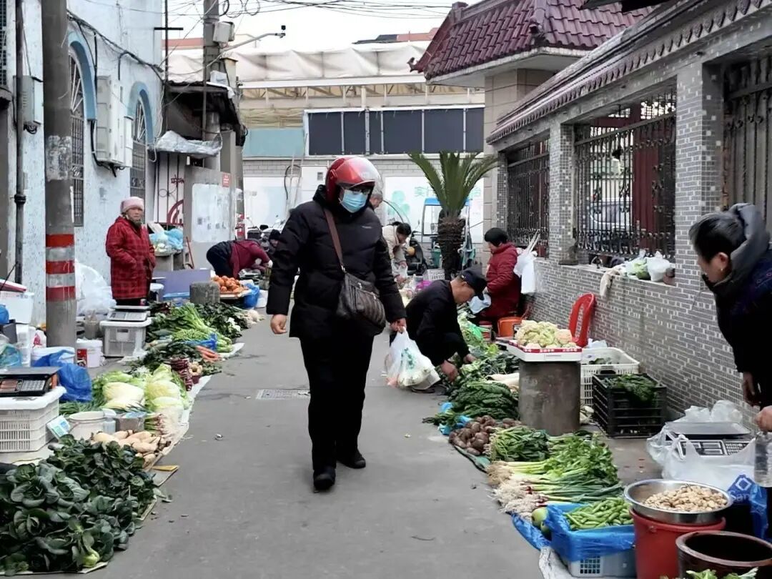 每天凌晨发车，宁波这辆最“新鲜”的公交开了11年！