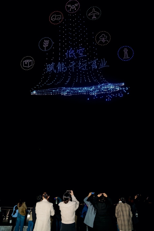 低空无界 共赢南山|2025福布斯中国低空经济产业系列评选颁奖典礼暨低空生态服务体系推介圆满落幕